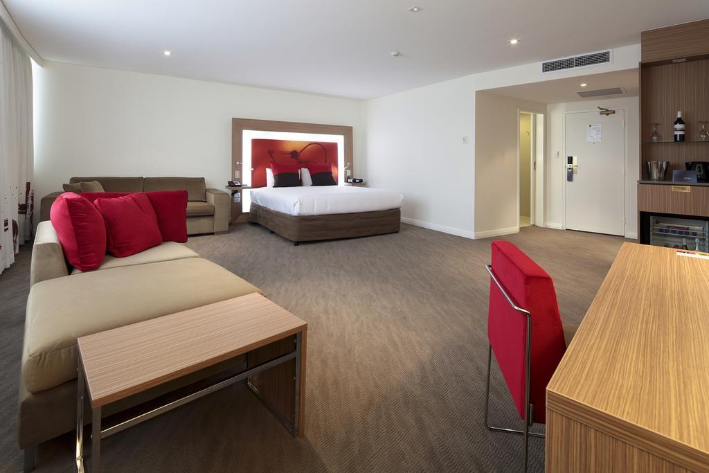 Novotel Sydney West Hq Rooty Hill Extérieur photo