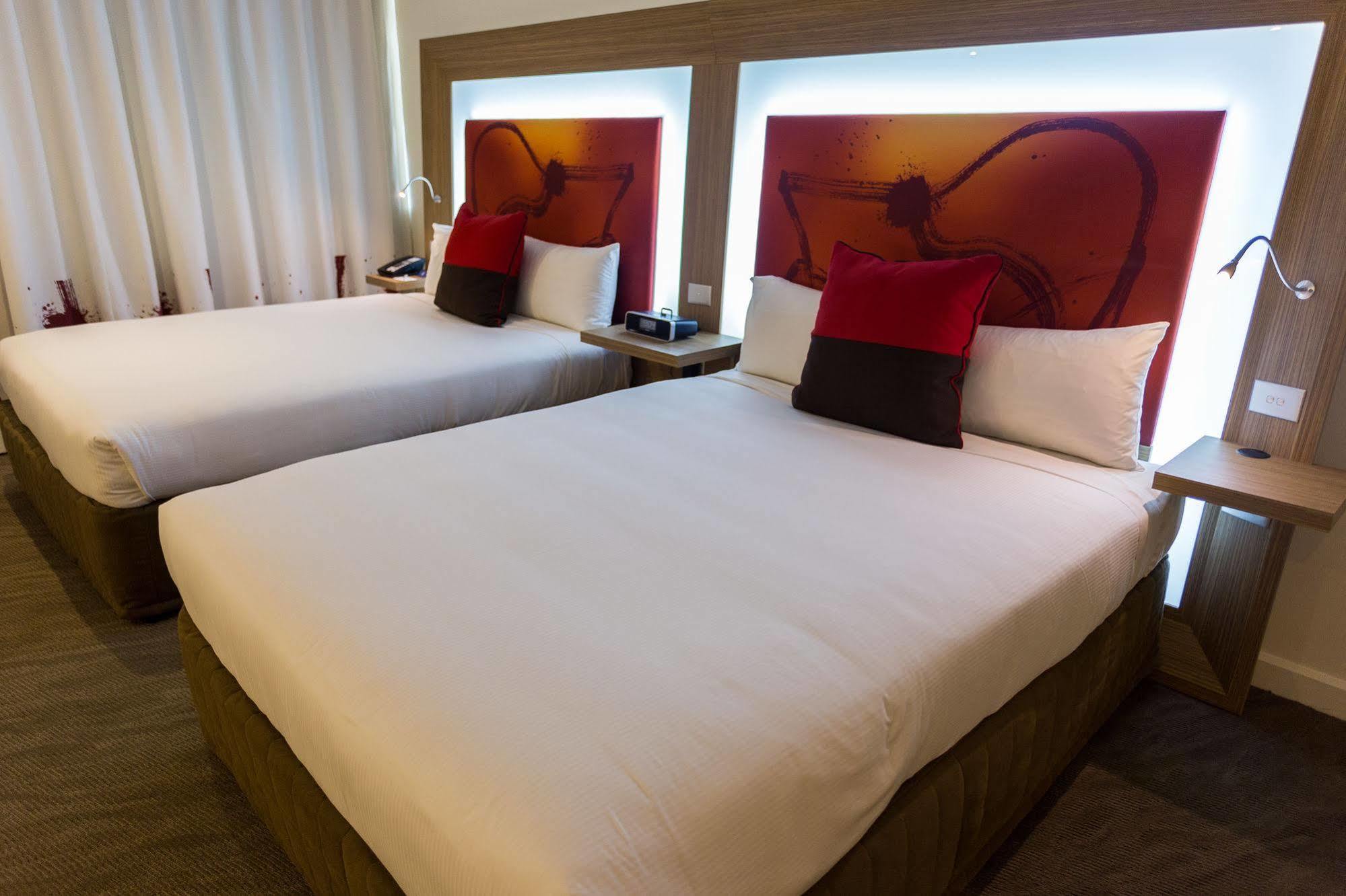 Novotel Sydney West Hq Rooty Hill Extérieur photo