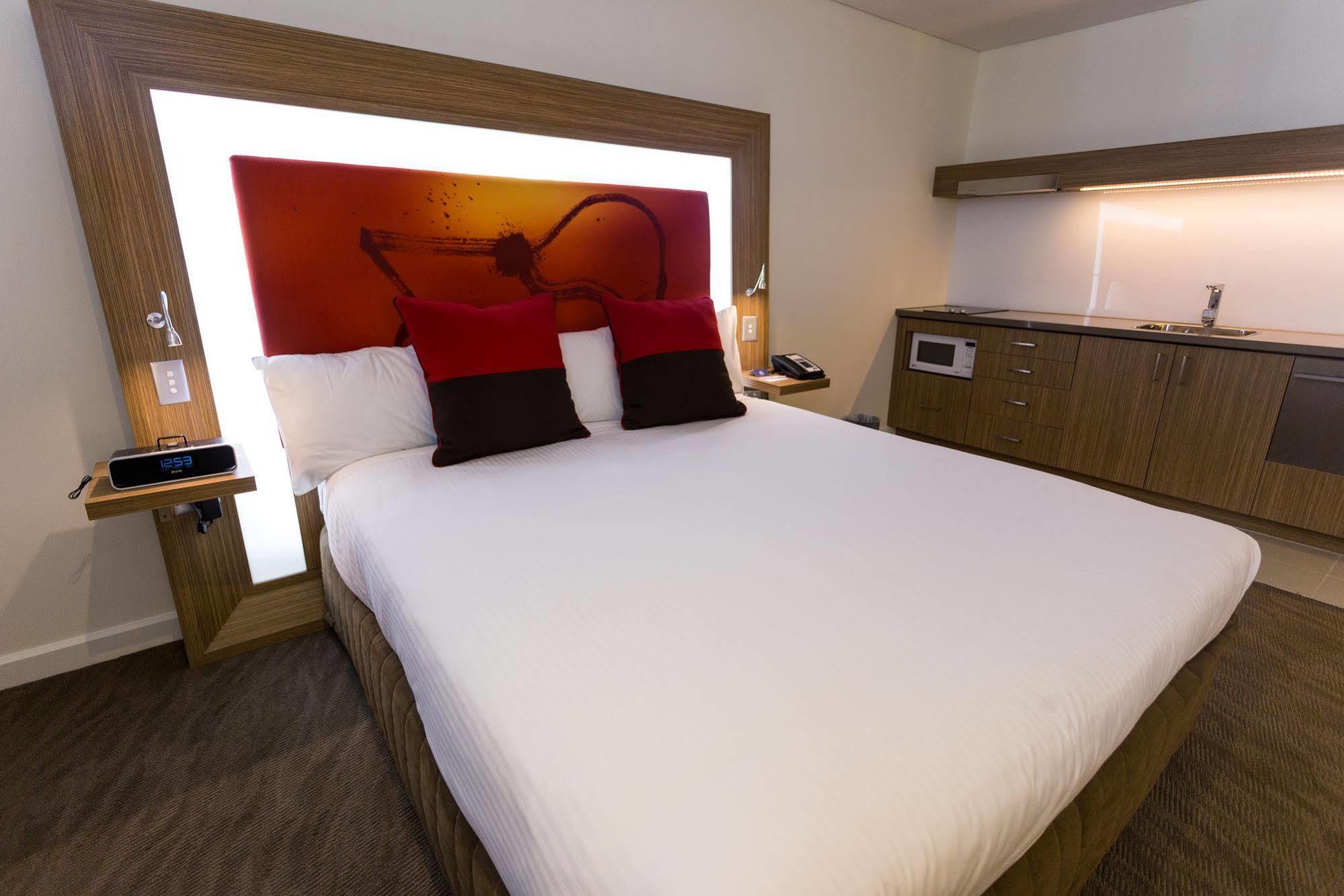 Novotel Sydney West Hq Rooty Hill Extérieur photo
