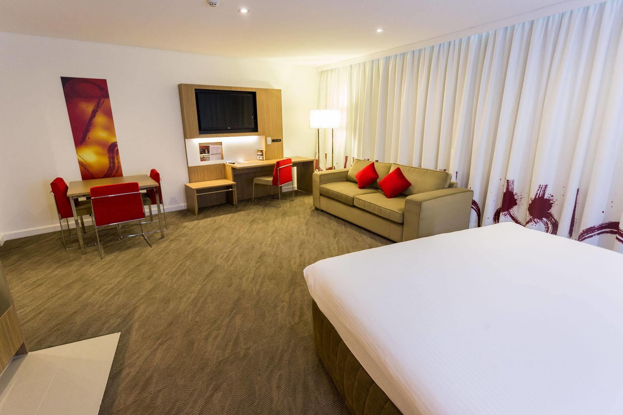 Novotel Sydney West Hq Rooty Hill Extérieur photo