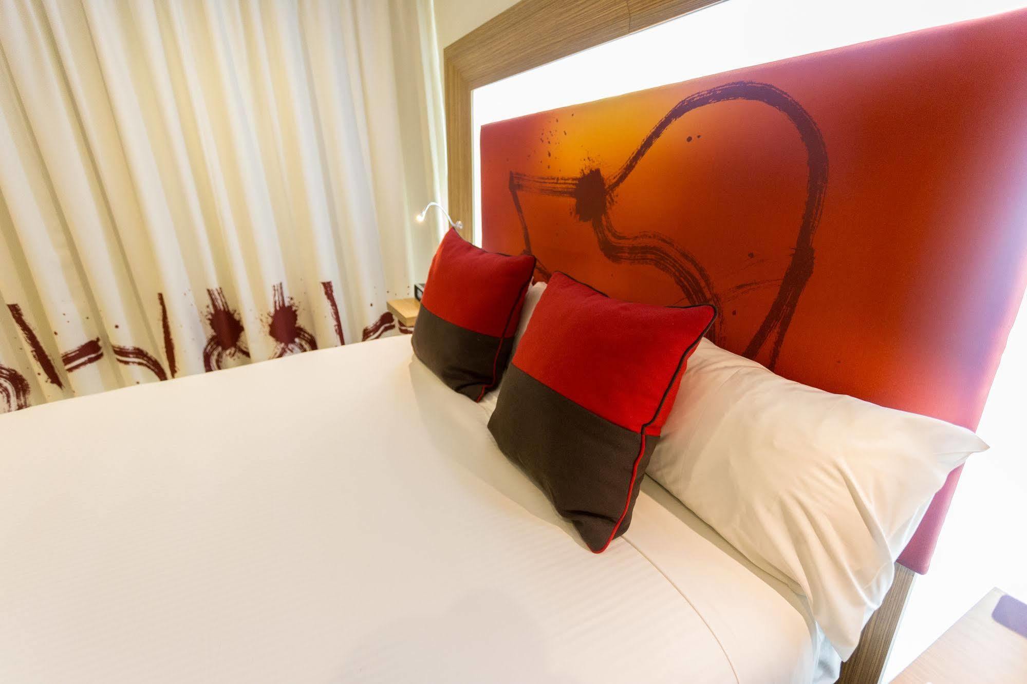 Novotel Sydney West Hq Rooty Hill Extérieur photo