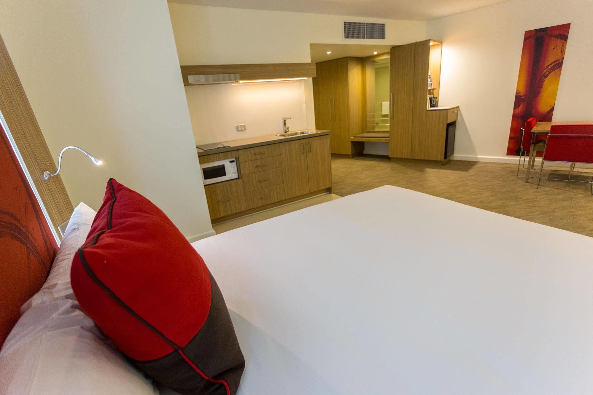 Novotel Sydney West Hq Rooty Hill Extérieur photo